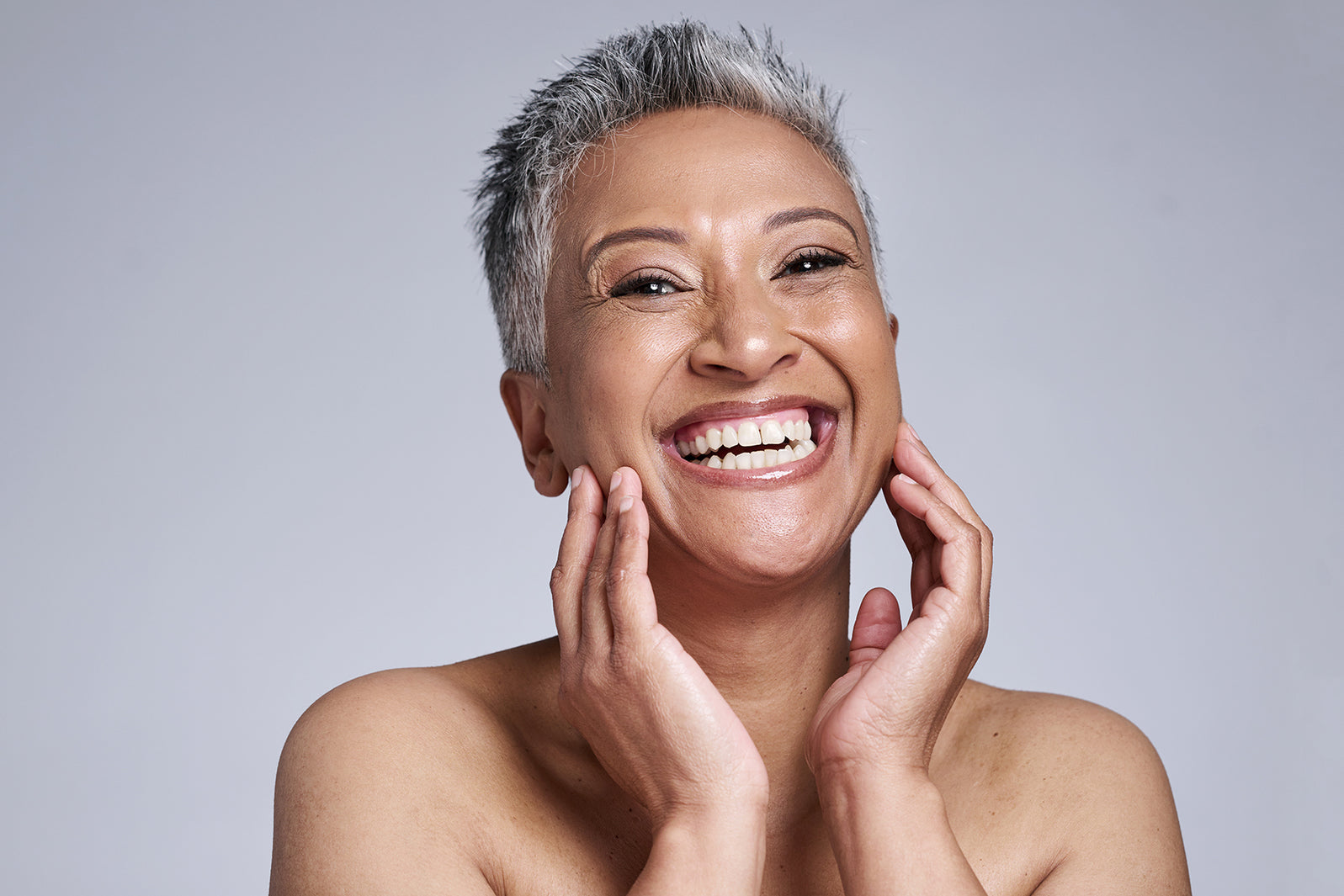 Ready to start your anti-aging skincare journey? Discover proven ingredients and routines that help reduce fine lines, increase hydration, and support youthful radiance with Andro+Niki.